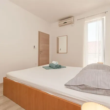 Appartamento Josko - Omis Duće