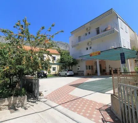 Appartement Josko - Omis Duće