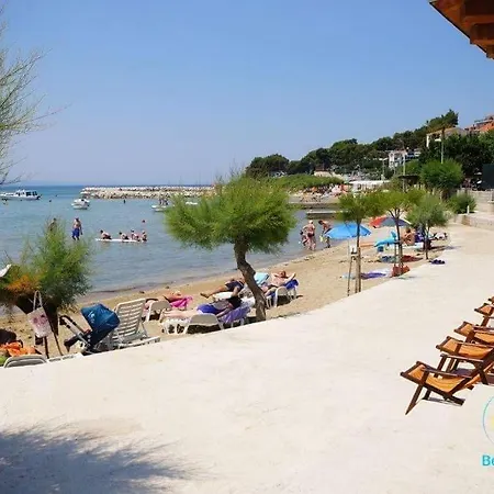 Josko - Omis * Duće