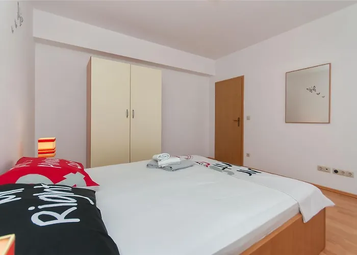 Josko - Omis